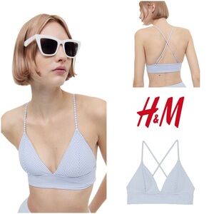 🆕 NWT H&M Padded Bikini Top in Light Blue/White Striped